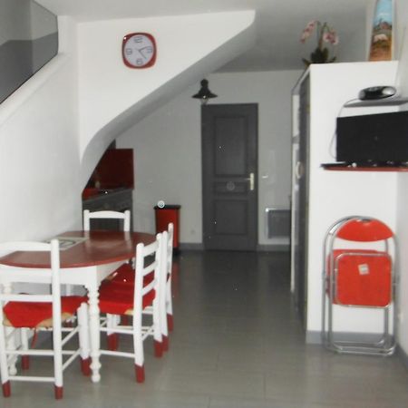 Appartement Le Romarin Mallemort Esterno foto